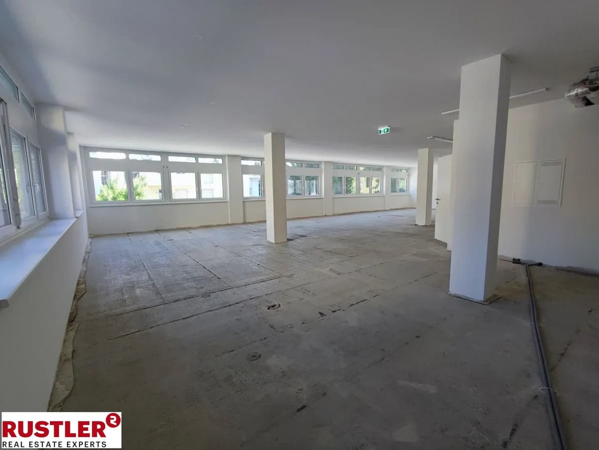 Gewerbeimmobilie mieten in Wien – 241 m², € 5.797