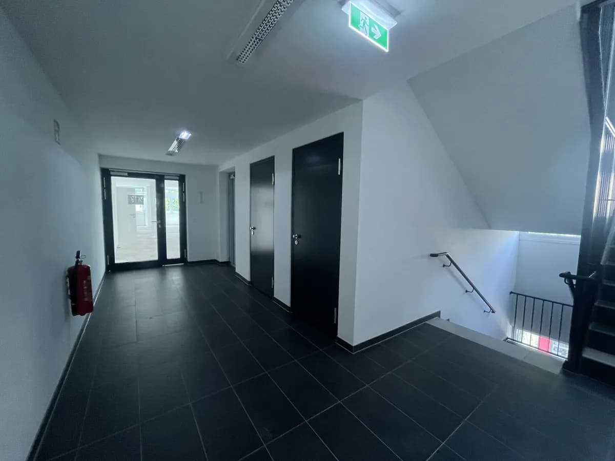 Gewerbeimmobilie mieten in Wien – 241 m², € 5.784 – Bild 8 von 13