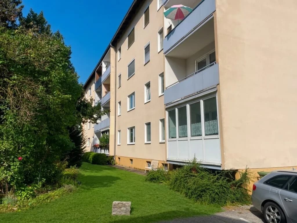 4-Zimmer-Wohnung kaufen in Vöcklabruck – 78 m², € 185.000 – Bild 2 von 5