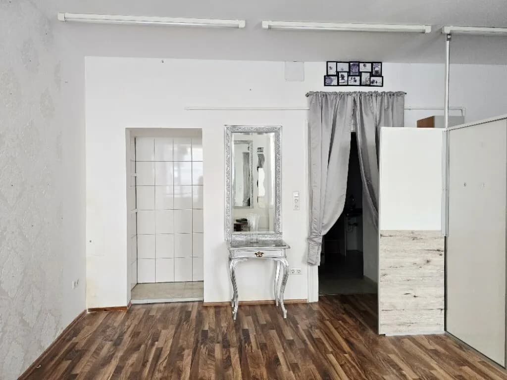 1-Zimmer-Gewerbeimmobilie mieten in Wien – 35 m², € 658 – Bild 4 von 9