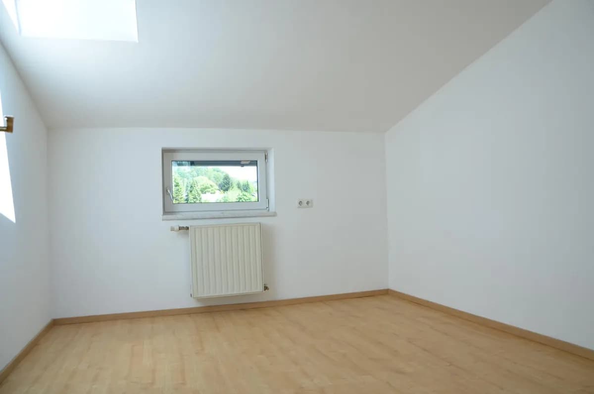 4-Zimmer-Wohnung mieten in Steyr – 69 m², € 704 – Bild 2 von 5