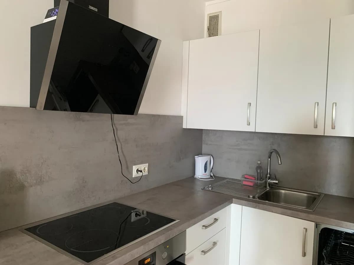 1-Zimmer-Wohnung mieten in Sankt Pölten – 41 m², € 551 – Bild 1 von 9