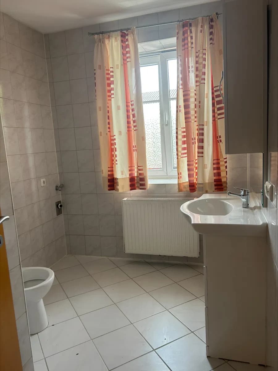 1-Zimmer-Wohnung mieten in Vöcklabruck – 32 m², € 630 – Bild 2 von 5