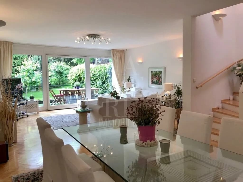 6-Zimmer-Haus mieten in Wien – 200 m², € 3.960