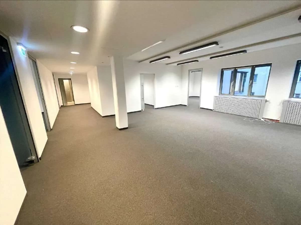 10-Zimmer-Gewerbeimmobilie mieten in Wien – 561 m², € 9.723 – Bild 3 von 18