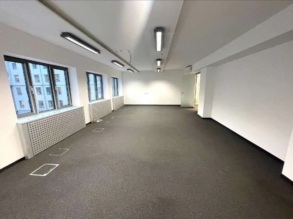 10-Zimmer-Gewerbeimmobilie mieten in Wien – 561 m², € 9.723 – Bild 10 von 18