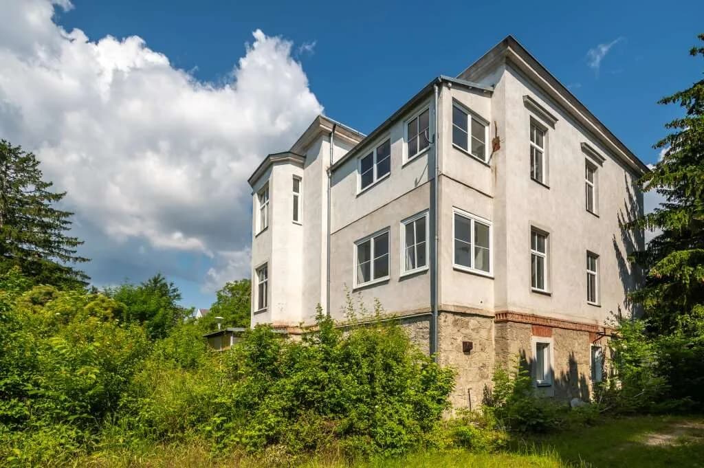 Gewerbeimmobilie kaufen in Baden – 625 m², € 990.000