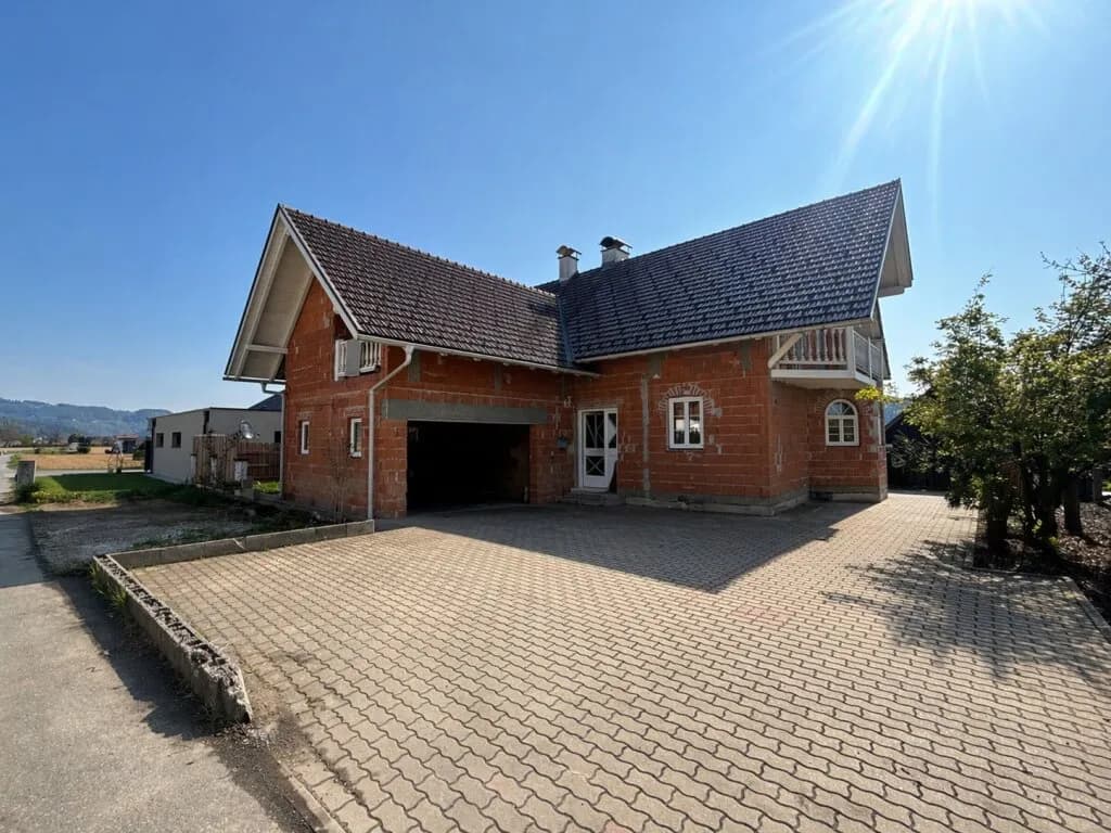 8-Zimmer-Gewerbeimmobilie kaufen in Leibnitz – 217 m², € 299.999