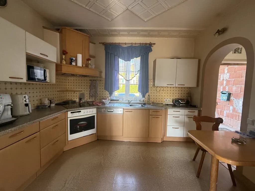 8-Zimmer-Gewerbeimmobilie kaufen in Leibnitz – 217 m², € 299.999 – Bild 4 von 23