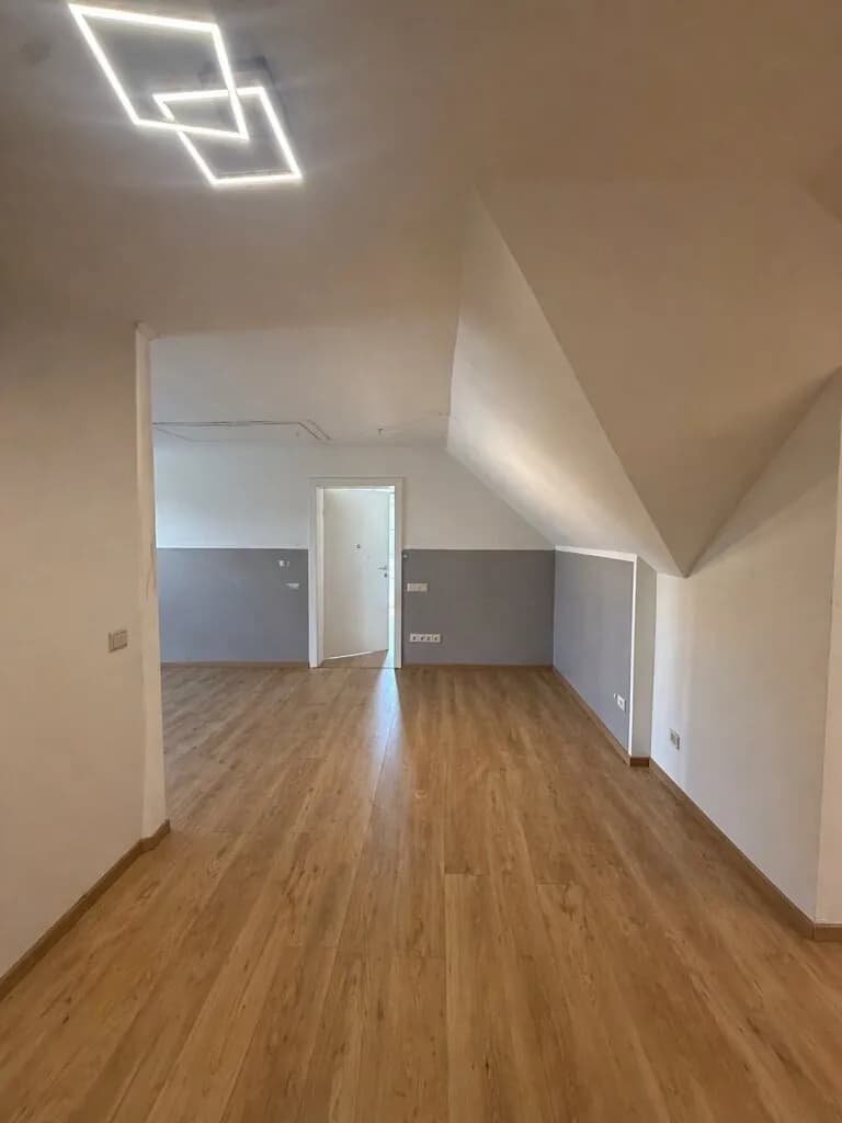 8-Zimmer-Gewerbeimmobilie kaufen in Leibnitz – 217 m², € 299.999 – Bild 6 von 23