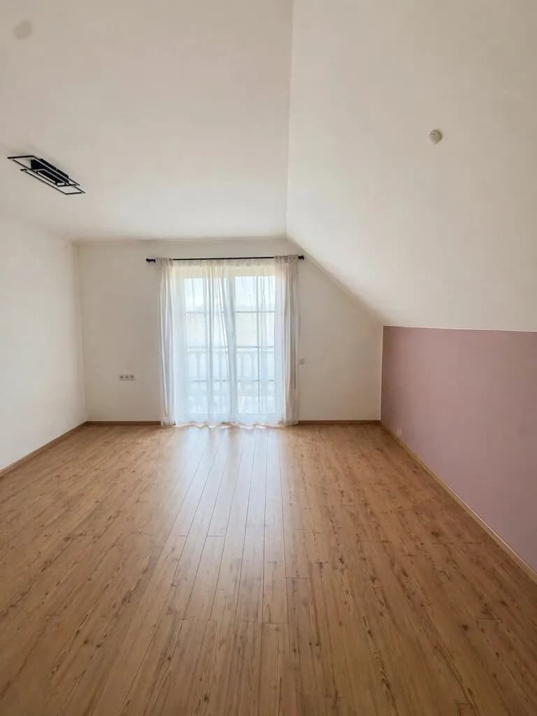 8-Zimmer-Gewerbeimmobilie kaufen in Leibnitz – 217 m², € 299.999 – Bild 10 von 23