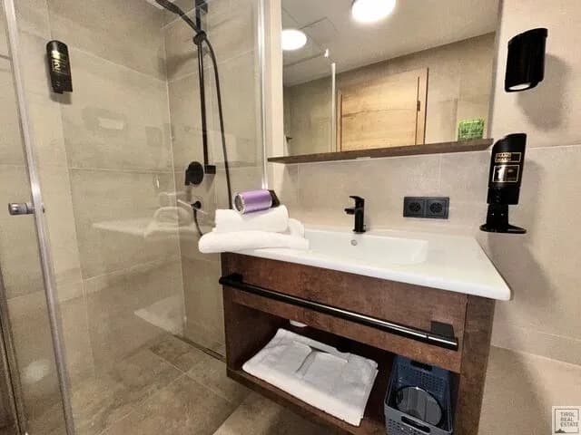 12-Zimmer-Gewerbeimmobilie kaufen in Reutte – 2 838 m², € 2.700.000 – Bild 11 von 42