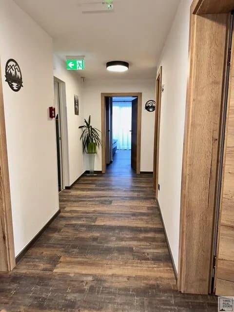 12-Zimmer-Gewerbeimmobilie kaufen in Reutte – 2 838 m², € 2.700.000 – Bild 20 von 42