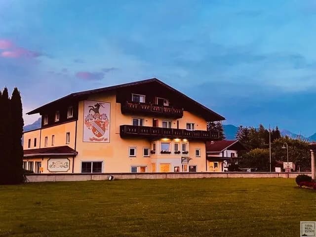 12-Zimmer-Gewerbeimmobilie kaufen in Reutte – 2 838 m², € 2.700.000 – Bild 37 von 42