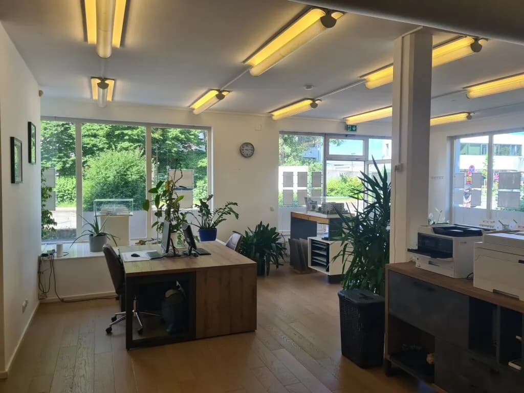 1-Zimmer-Gewerbeimmobilie mieten in Graz – 100 m², € 560