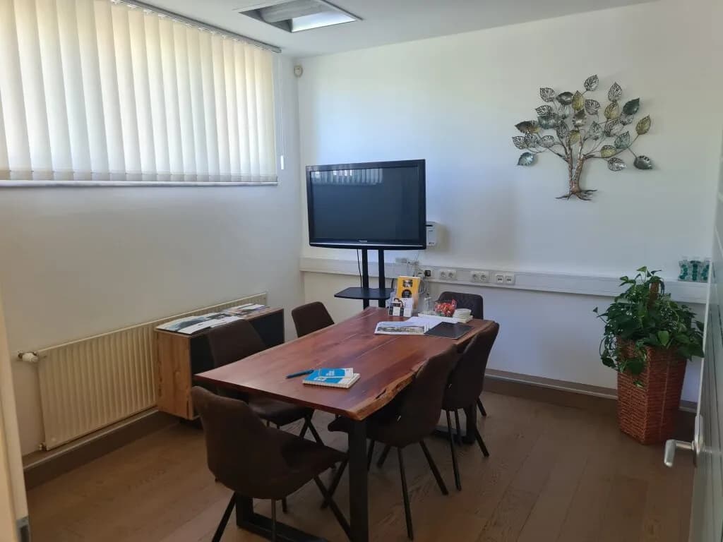 1-Zimmer-Gewerbeimmobilie mieten in Graz – 100 m², € 560 – Bild 4 von 5