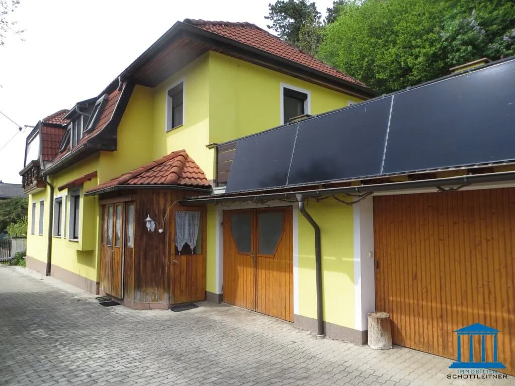 7-Zimmer-Haus kaufen in Neunkirchen – 174 m², € 375.000