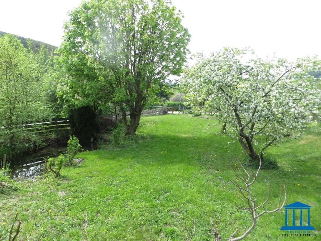 7-Zimmer-Haus kaufen in Neunkirchen – 174 m², € 375.000 – Bild 4 von 33