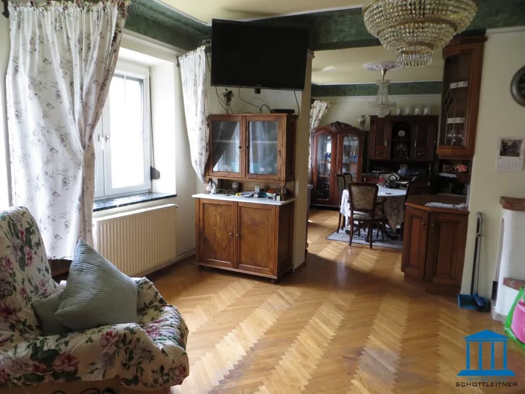 7-Zimmer-Haus kaufen in Neunkirchen – 174 m², € 375.000 – Bild 16 von 33