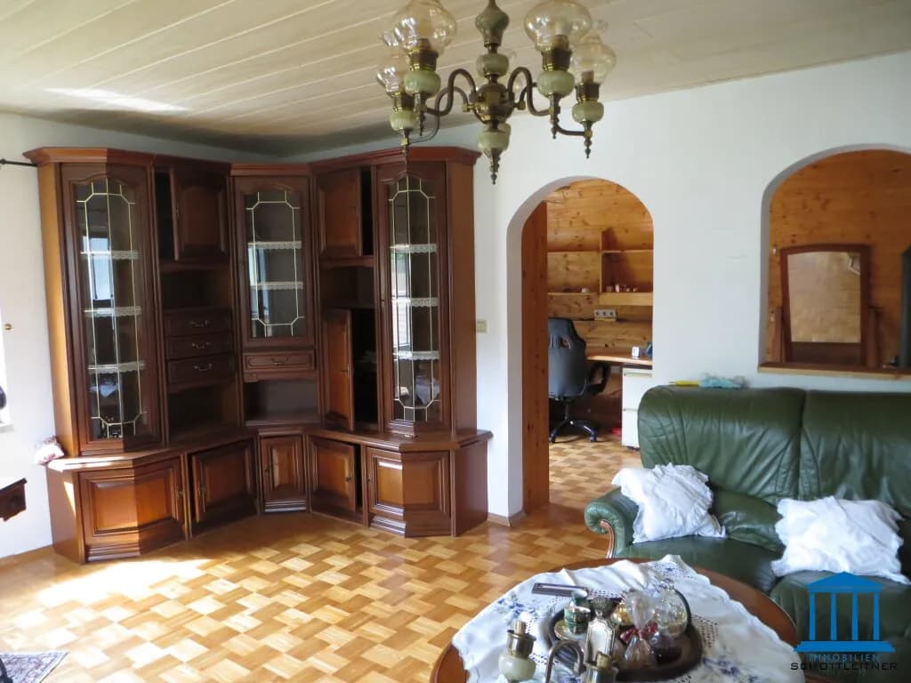 7-Zimmer-Haus kaufen in Neunkirchen – 174 m², € 375.000 – Bild 27 von 33