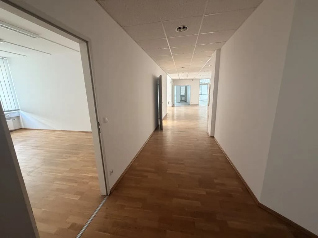 Gewerbeimmobilie mieten in Wien – 419 m², € 7.165 – Bild 6 von 14