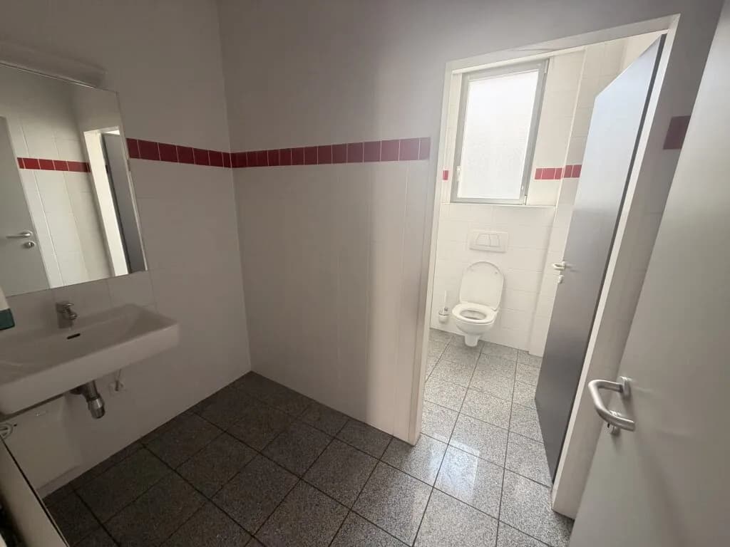 Gewerbeimmobilie mieten in Wien – 419 m², € 7.165 – Bild 13 von 14