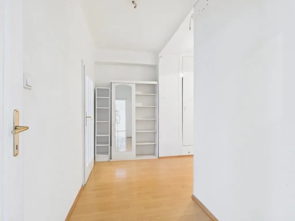 1-Zimmer-Wohnung kaufen in Wien – 54 m², € 197.000 – Bild 3 von 19
