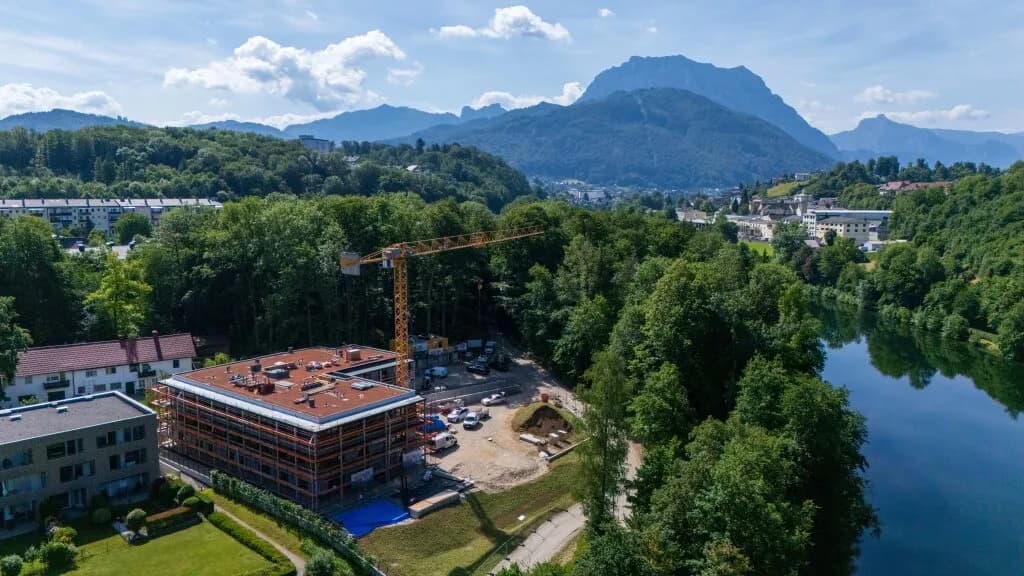 2-Zimmer-Wohnung kaufen in Gmunden – 56,75 m², € 410.000 – Bild 2 von 9