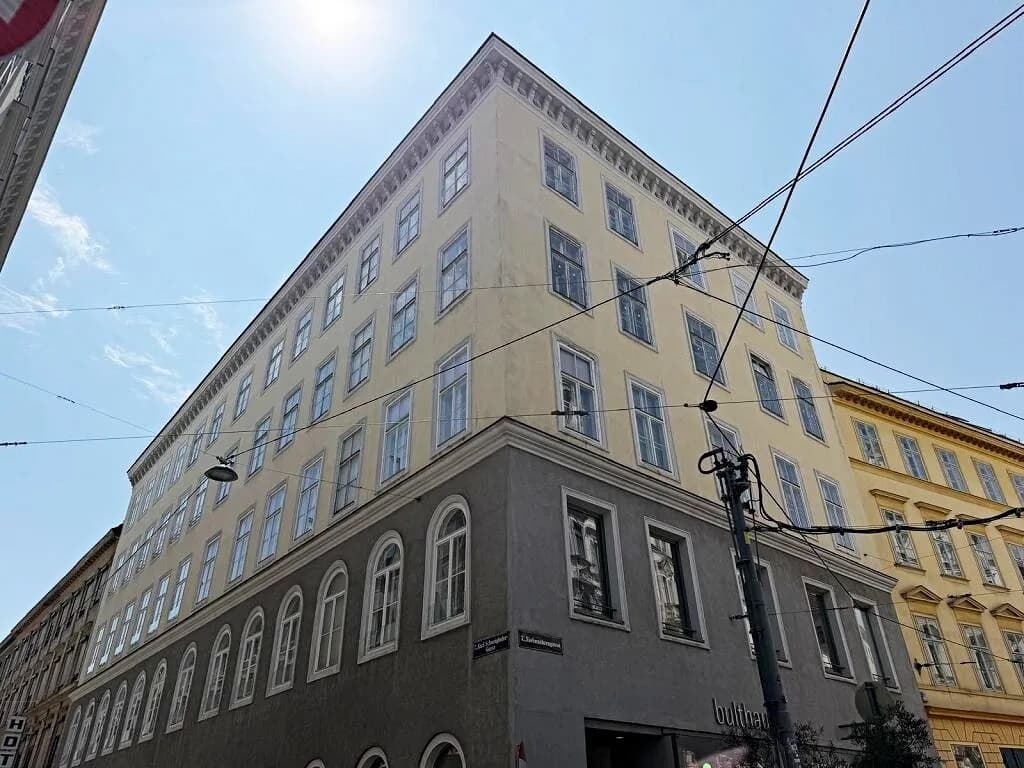 3-Zimmer-Gewerbeimmobilie mieten in Wien – 133 m², € 2.533