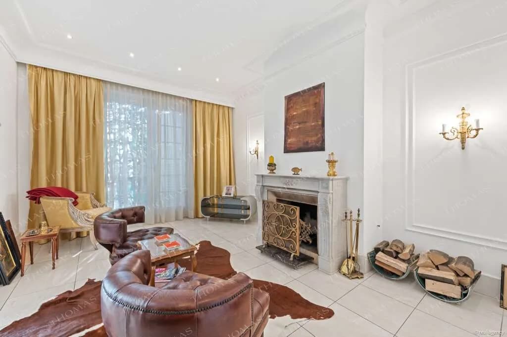 8-Zimmer-Haus kaufen in Wien – 389 m², € 1.980.000 – Bild 2 von 23