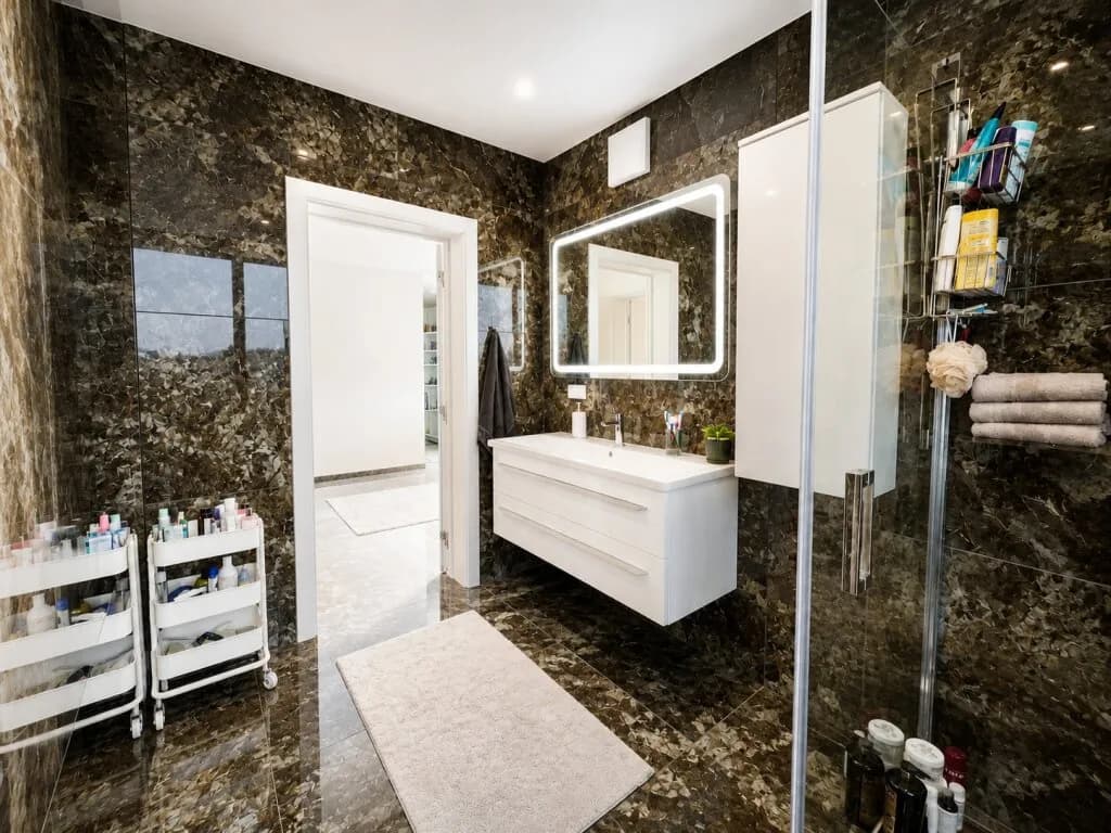 7-Zimmer-Haus kaufen in Tulln – 199,33 m², € 690.000 – Bild 35 von 45