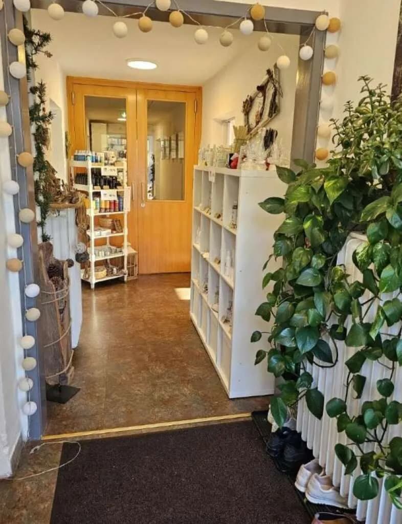 Gewerbeimmobilie mieten in Salzburg-Umgebung – 380 m², € 8 – Bild 4 von 29