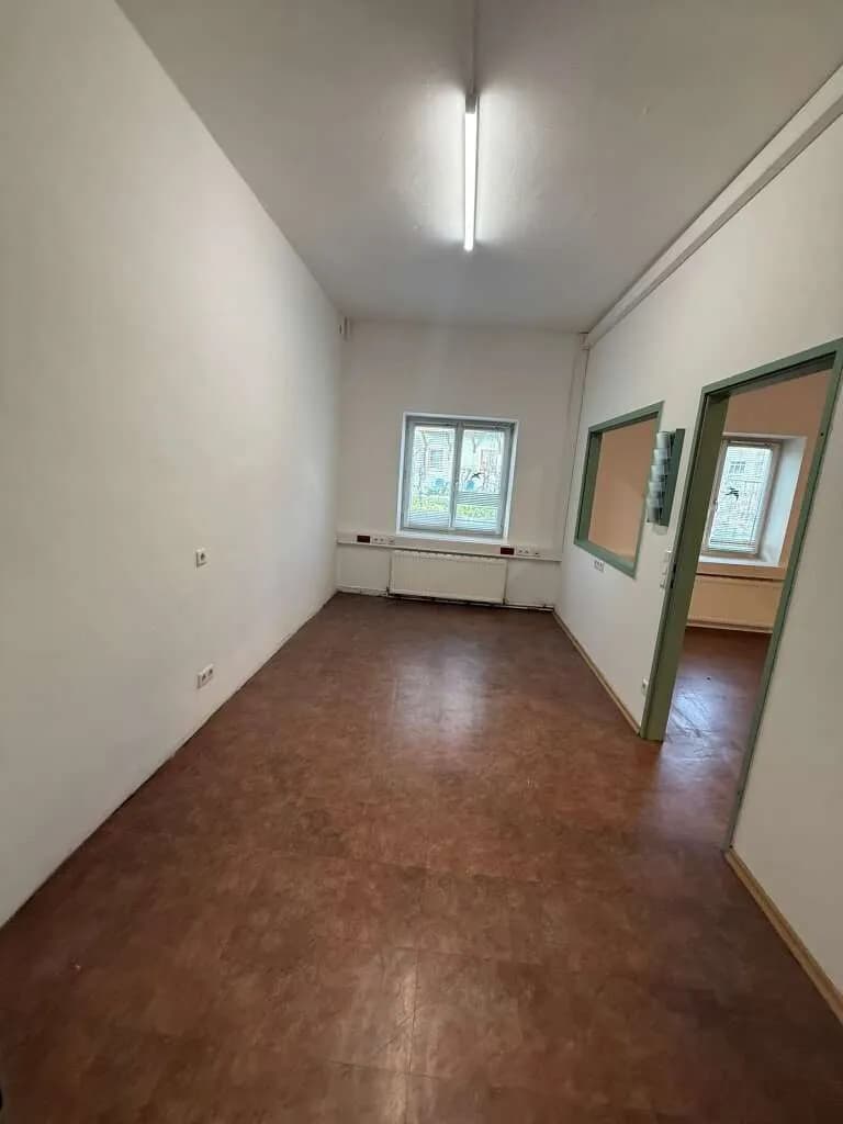 Gewerbeimmobilie mieten in Salzburg-Umgebung – 380 m², € 8 – Bild 27 von 29