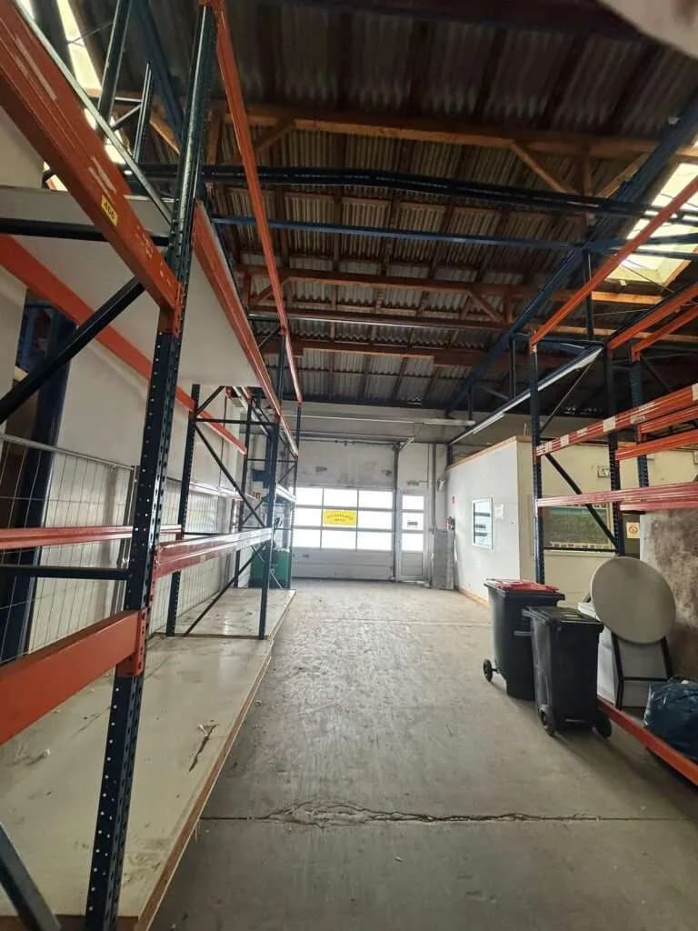 Gewerbeimmobilie mieten in Salzburg-Umgebung – 1 000 m², € 8 – Bild 2 von 10