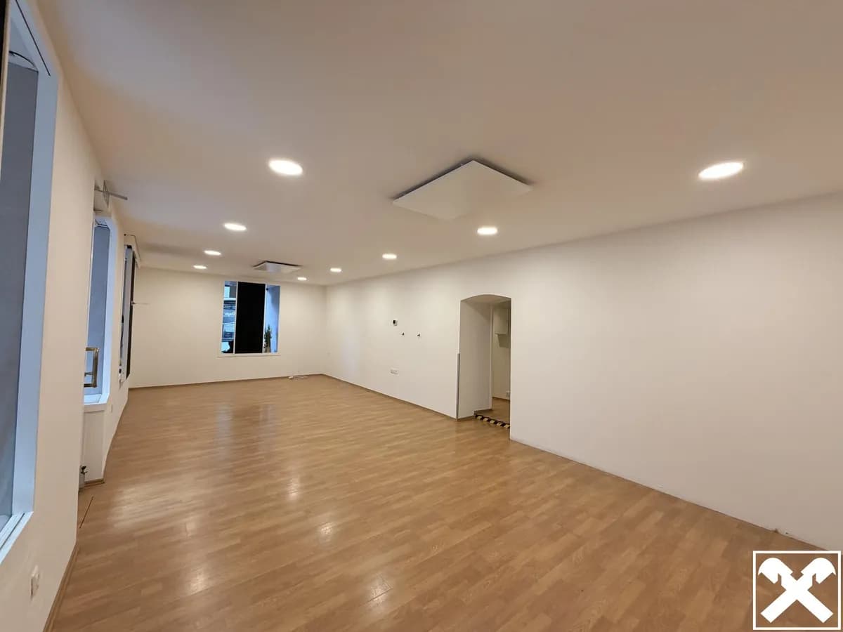 Immobilie kaufen in Innsbruck-Land – 91 m², € 295.000 – Bild 2 von 11