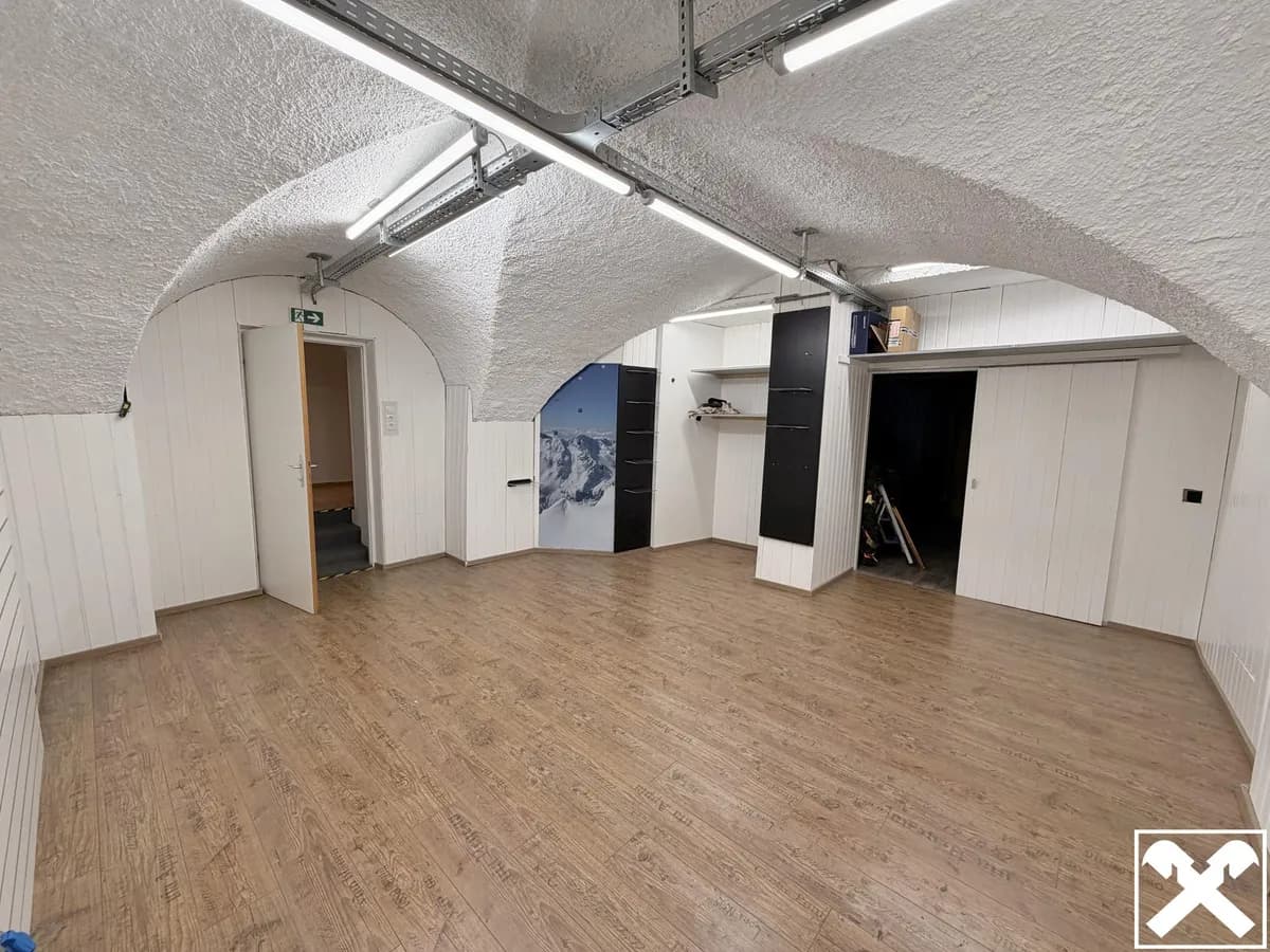 Immobilie kaufen in Innsbruck-Land – 91 m², € 295.000 – Bild 6 von 11