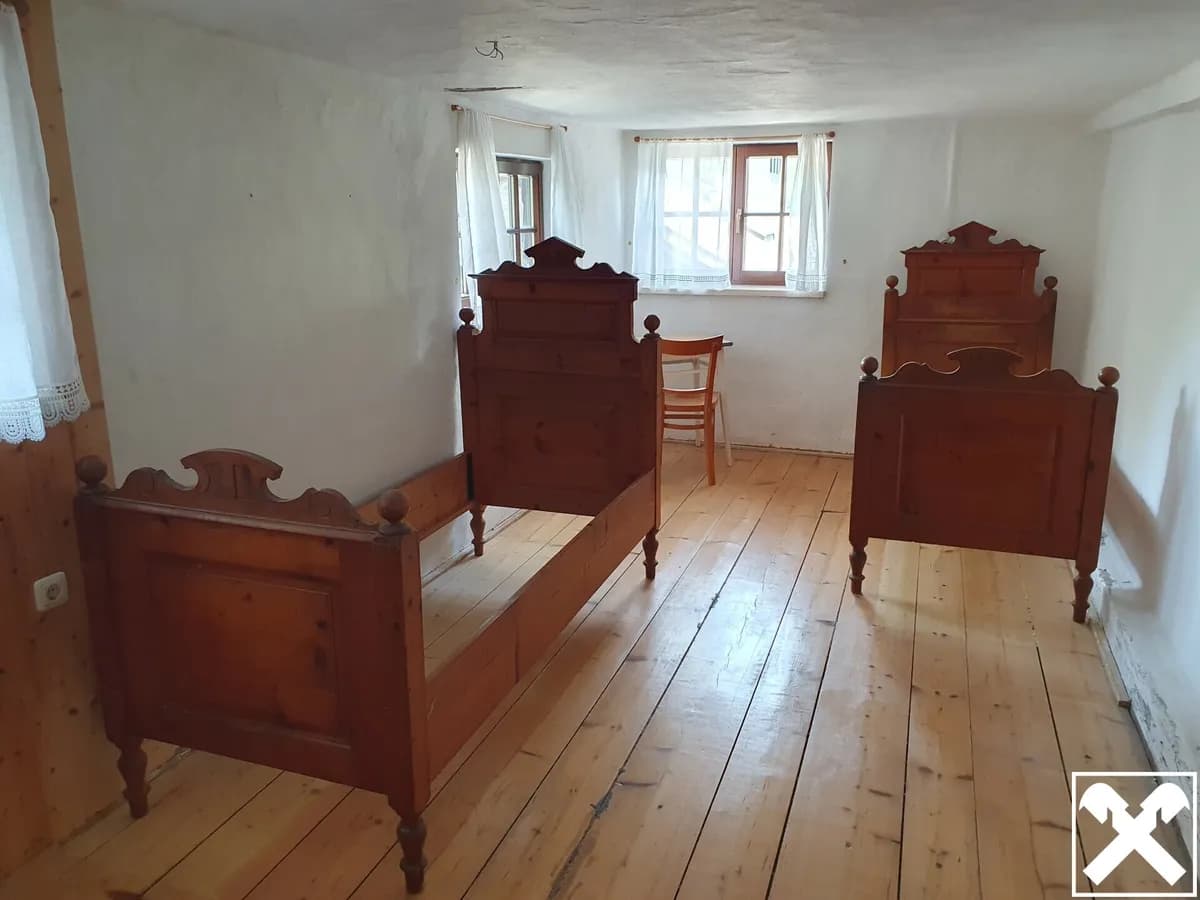 5-Zimmer-Haus kaufen in Gmunden – 120 m², € 490.000 – Bild 4 von 8