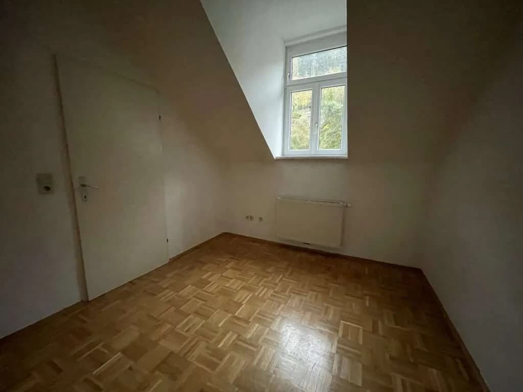 Wohnung mieten in Leoben – 87 m², € 574 – Bild 7 von 9