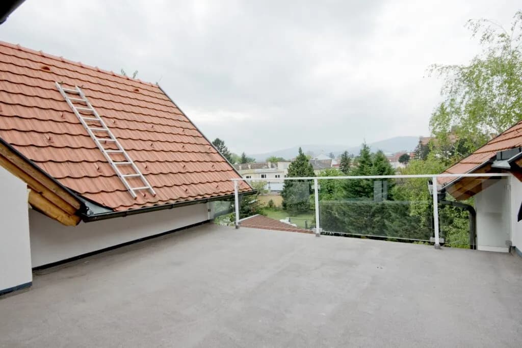 2-Zimmer-Wohnung mieten in Baden – 104 m², € 1.596 – Bild 4 von 19