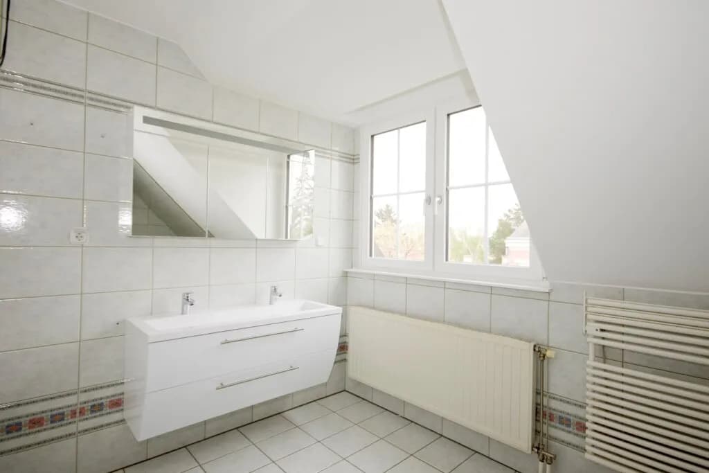 2-Zimmer-Wohnung mieten in Baden – 104 m², € 1.596 – Bild 13 von 19