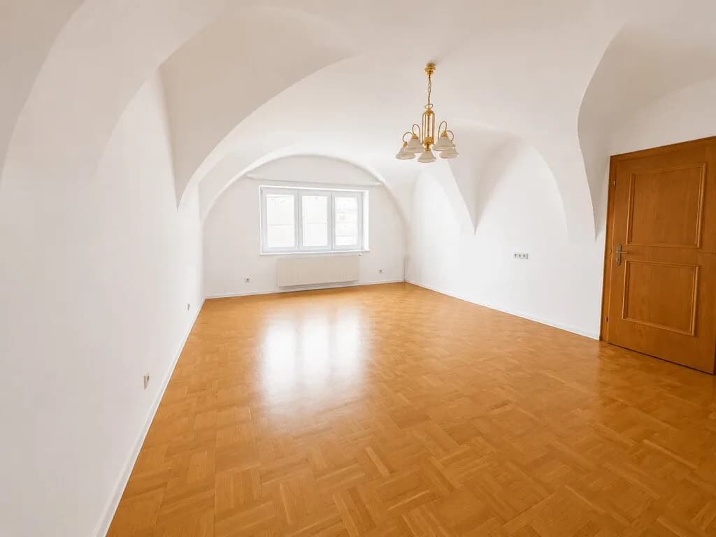 5-Zimmer-Wohnung kaufen in Grieskirchen – 160,62 m², € 116.000 – Bild 12 von 17