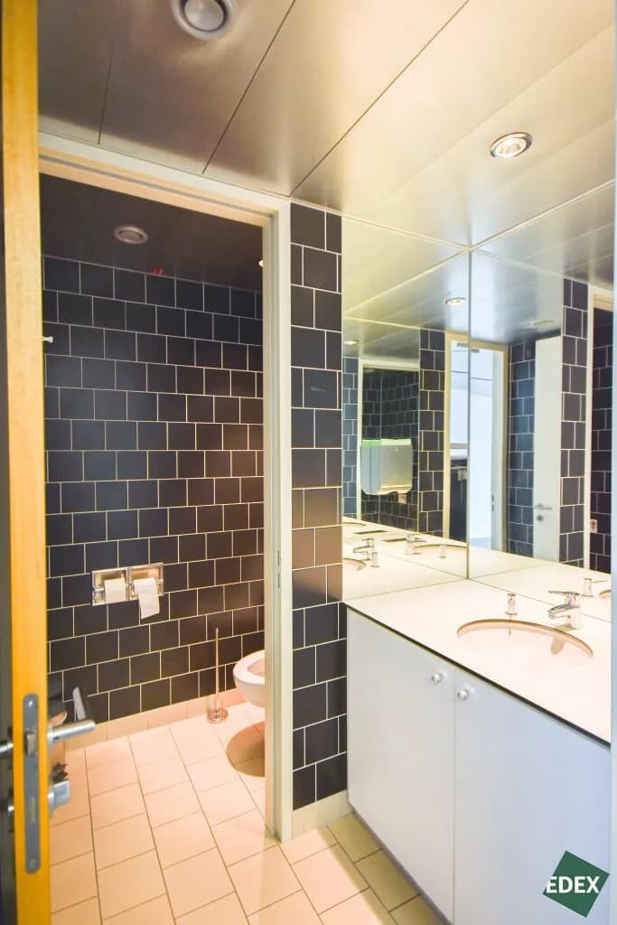 Gewerbeimmobilie mieten in Wien – 447 m², € 14 – Bild 6 von 7