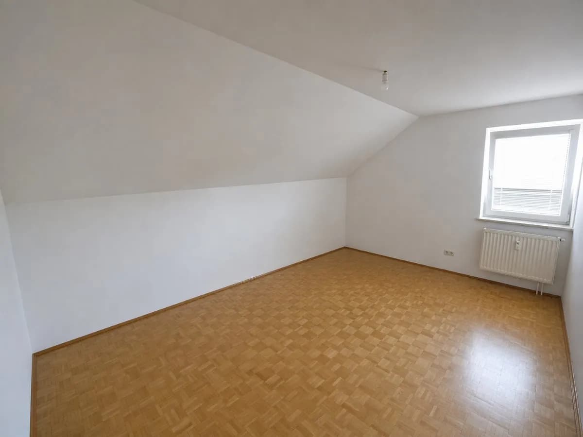3-Zimmer-Wohnung mieten in Salzburg-Umgebung – 107 m², € 1.590 – Bild 8 von 17