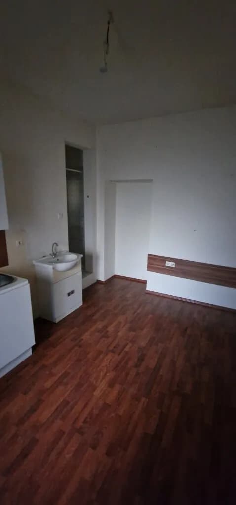 1-Zimmer-Wohnung mieten in Wien – 12,66 m², € 300