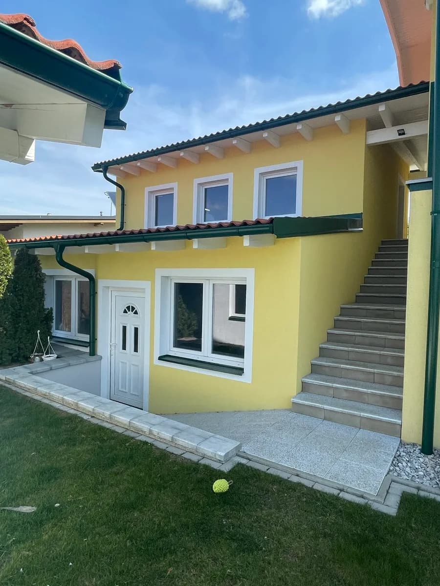 Haus kaufen in Wiener Neustadt Land – 230 m², € 625.000 – Bild 2 von 9