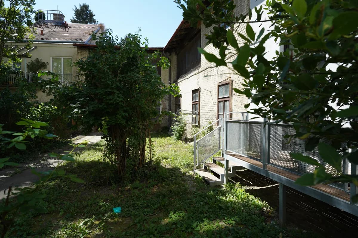 12-Zimmer-Wohnung kaufen in Wien – 290 m², € 398.000 – Bild 2 von 10