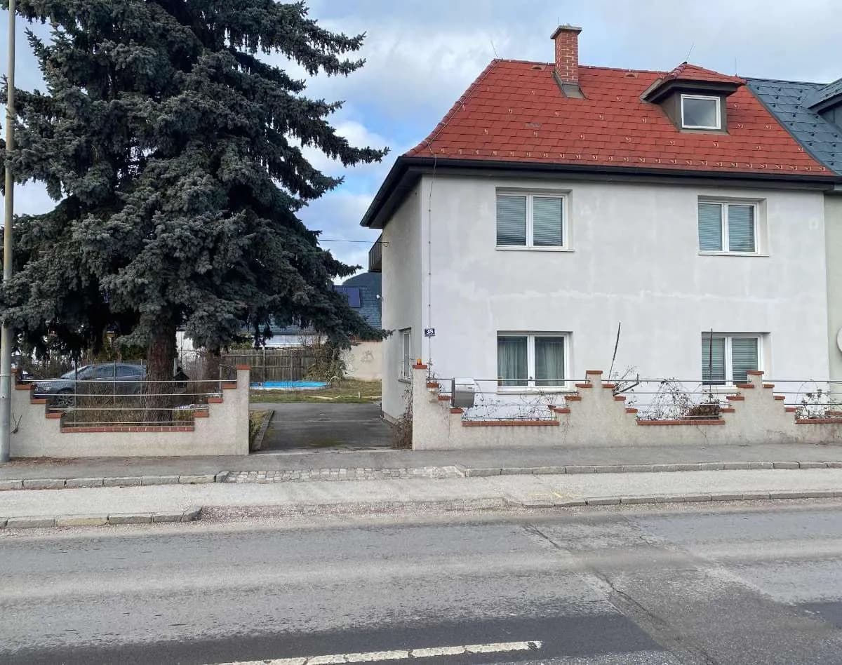 4-Zimmer-Haus kaufen in Neunkirchen – 123 m², € 238.000