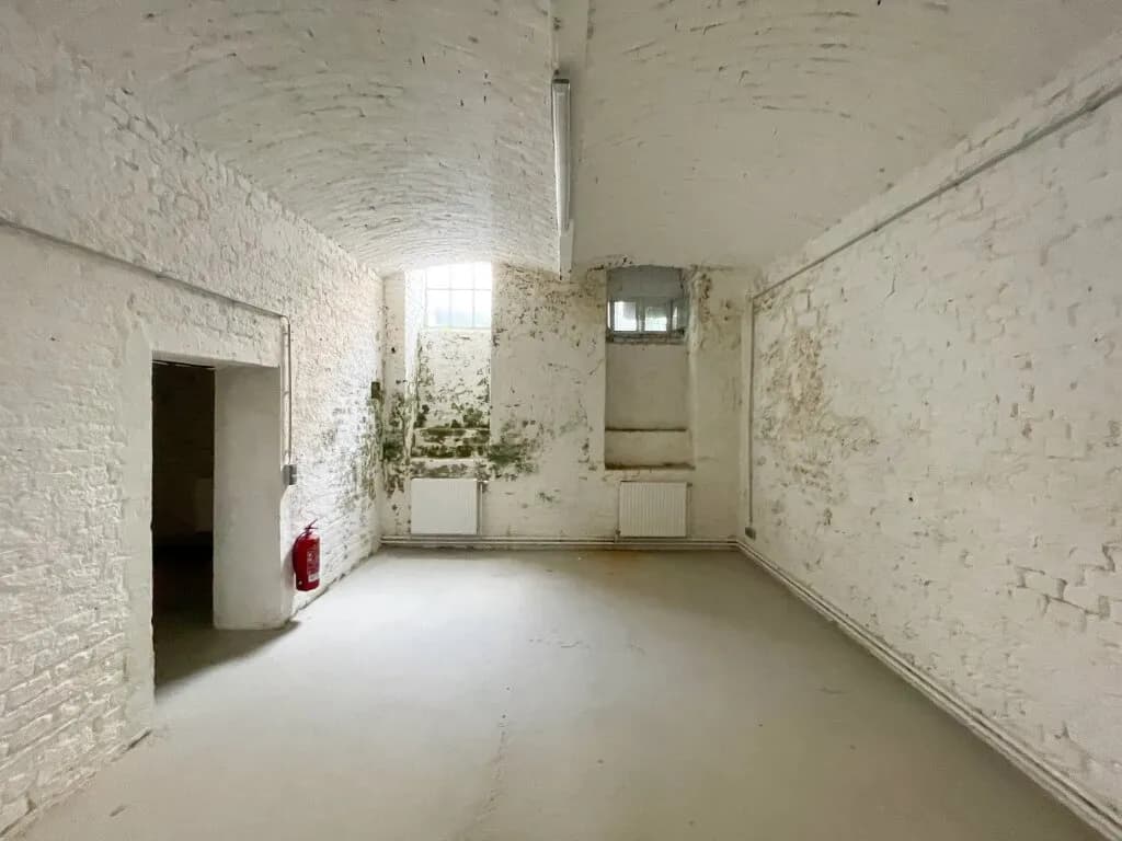 14-Zimmer-Gewerbeimmobilie kaufen in Wien – 288 m², € 199.000 – Bild 6 von 27