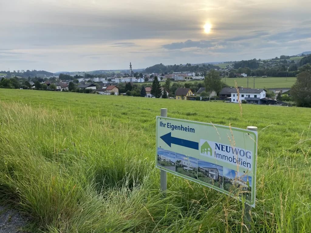 Grundstück kaufen in Vöcklabruck – 595 m², € 110.000 – Bild 3 von 4
