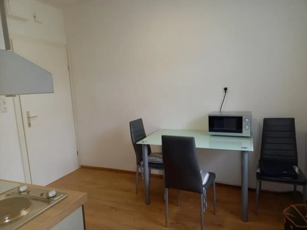2-Zimmer-Wohnung mieten in Weiz – 24,1 m², € 414 – Bild 6 von 14